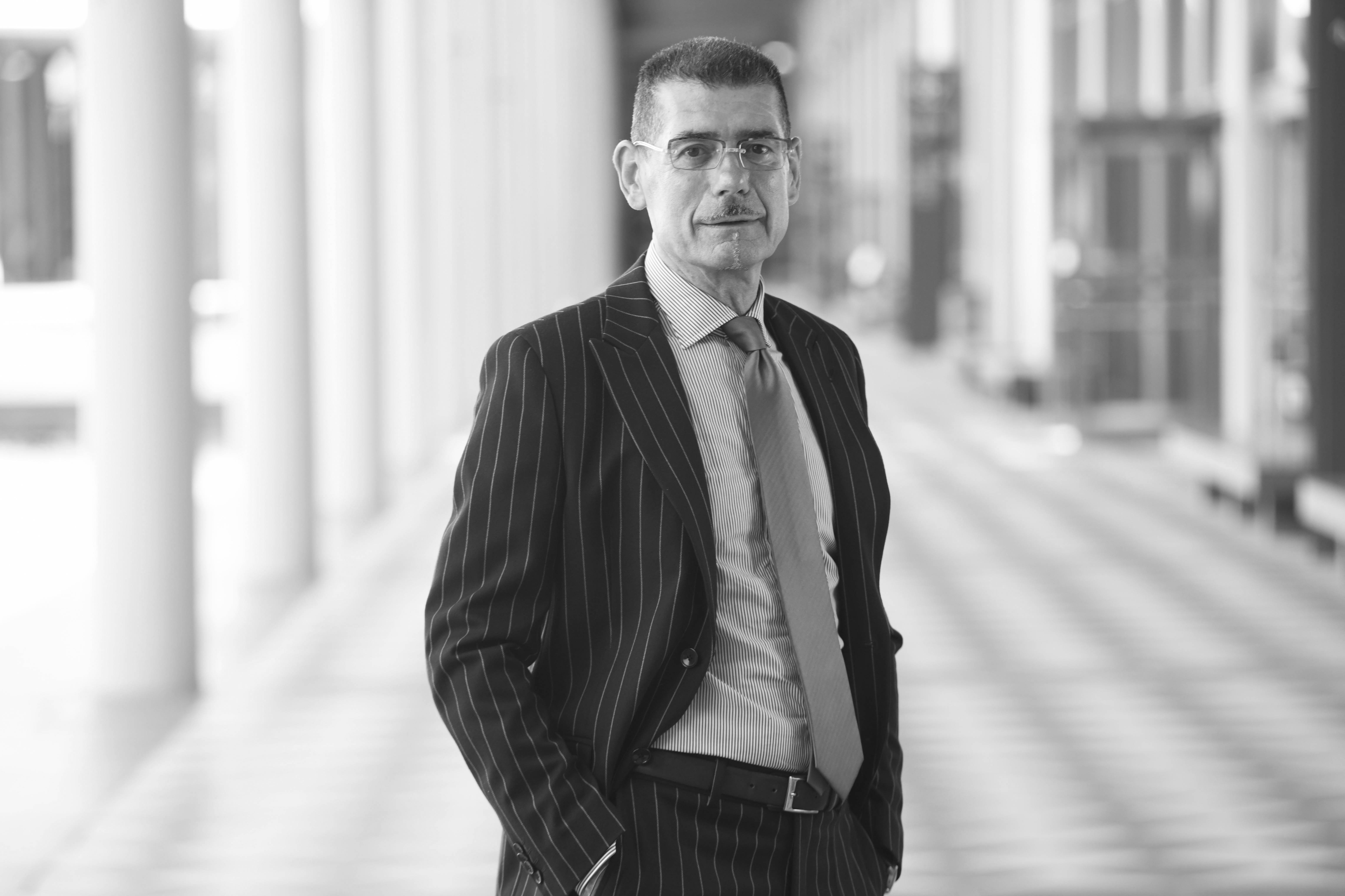 Maurizio Ermeti Maurizio Ermeti