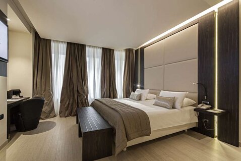 THE SQUARE Hotel Milan